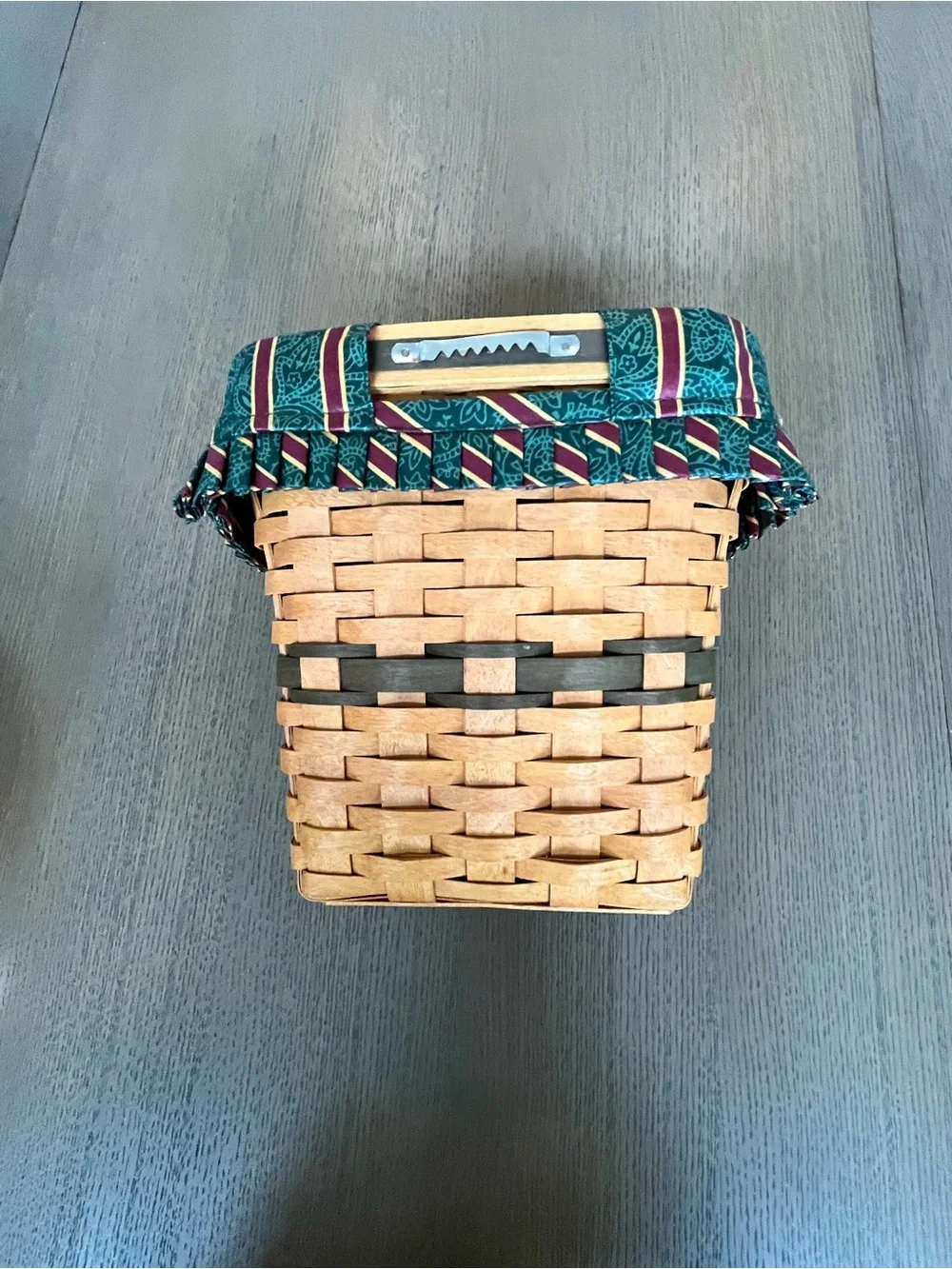 Longaberger Glad Tidings Basket with Lid